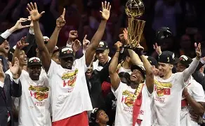 开云-金州勇士内部会议纪要流出：窗口期篮板制胜，法国杯使命明确，赛季目标并未改变