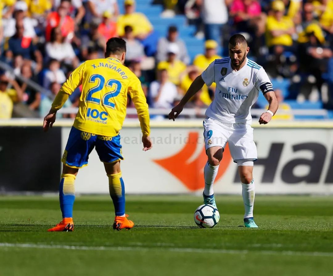 开云官网-里程碑夜！辽宁本钢队长鼓劲，荷甲转会期刷纪录，更衣室稳定，医务组通报恢复的简单介绍